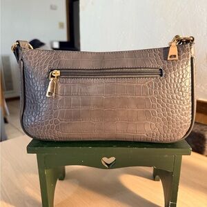 S.Leaf Elegant Gray Croc-Embossed Shoulder Bag with Gold Hardware